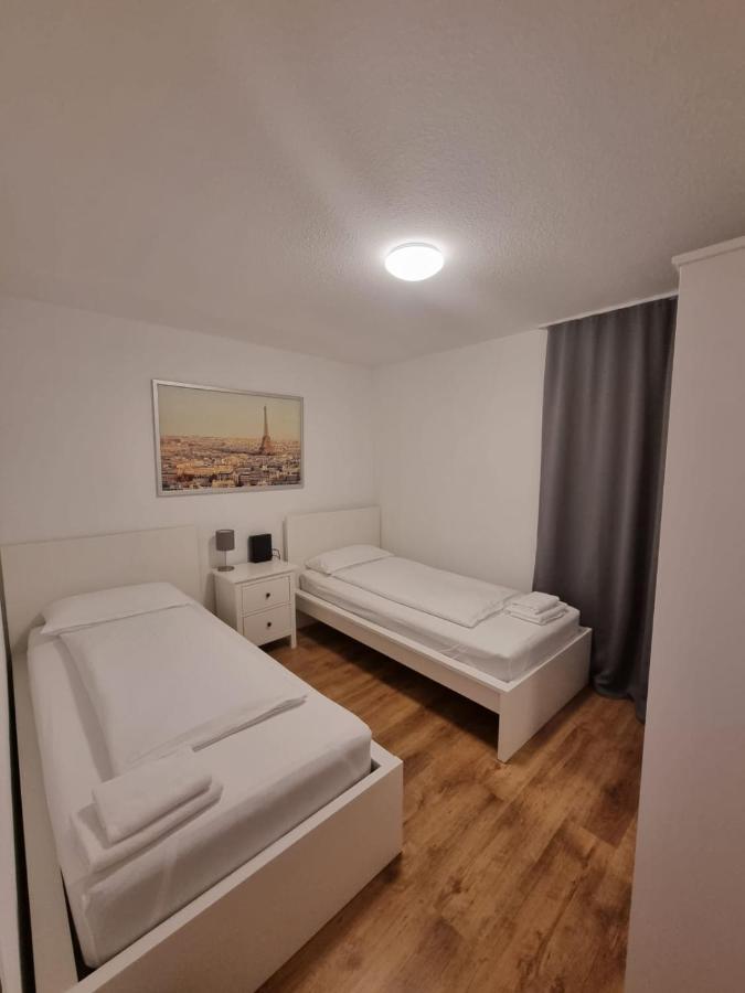 Sophies Apartment สตุตการ์ต ภายนอก รูปภาพ